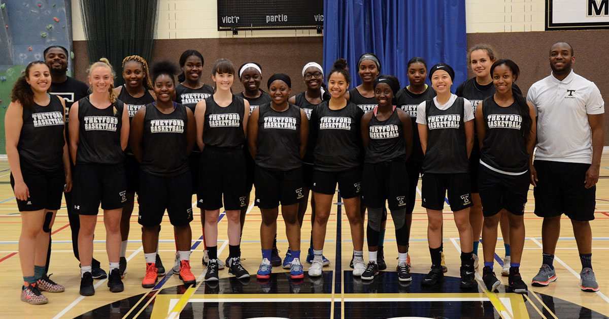 Featured image for “L’équipe féminine des Filons basketball inscrit la première victoire de son histoire”