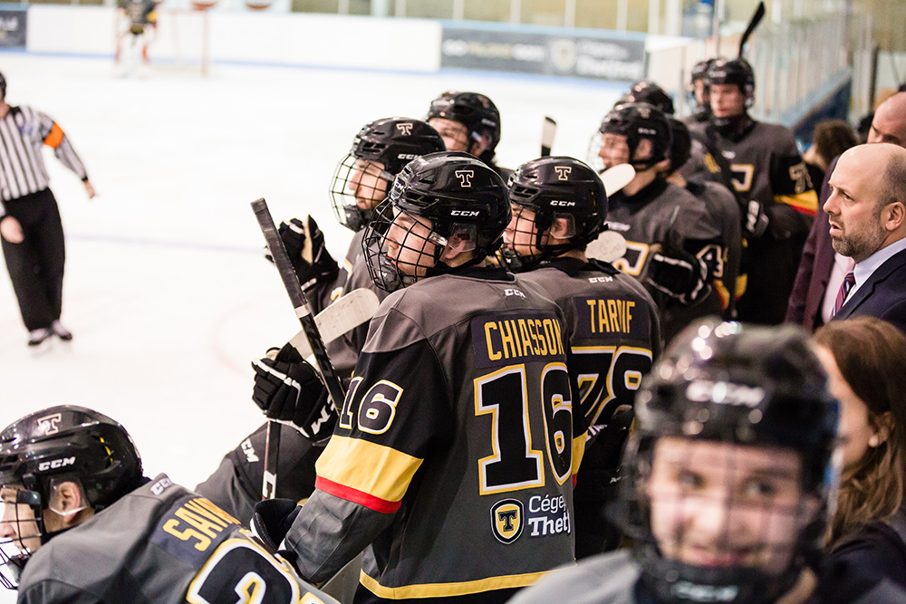 Featured image for “Les Filons hockey face à l’élimination”